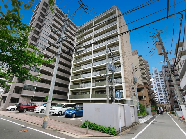 デュオヴェール平尾駅前